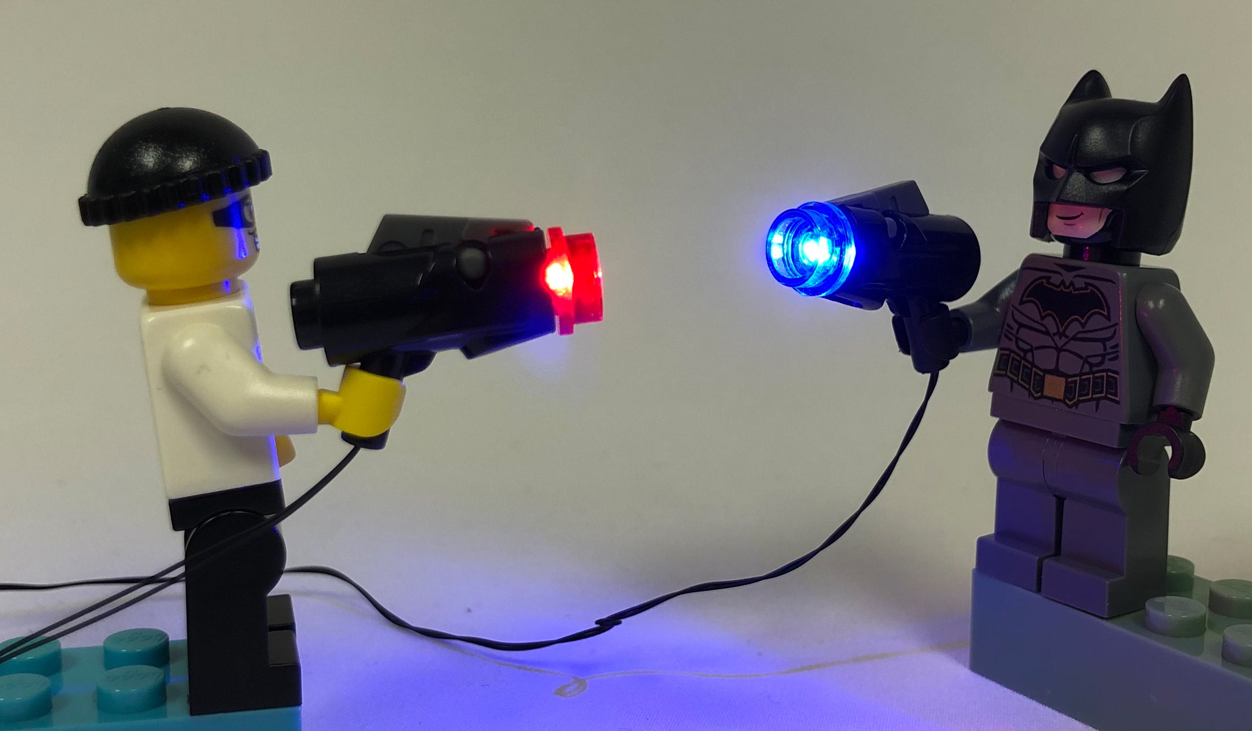 LED Blaster Gun: Red, Blue and White - Light Linx