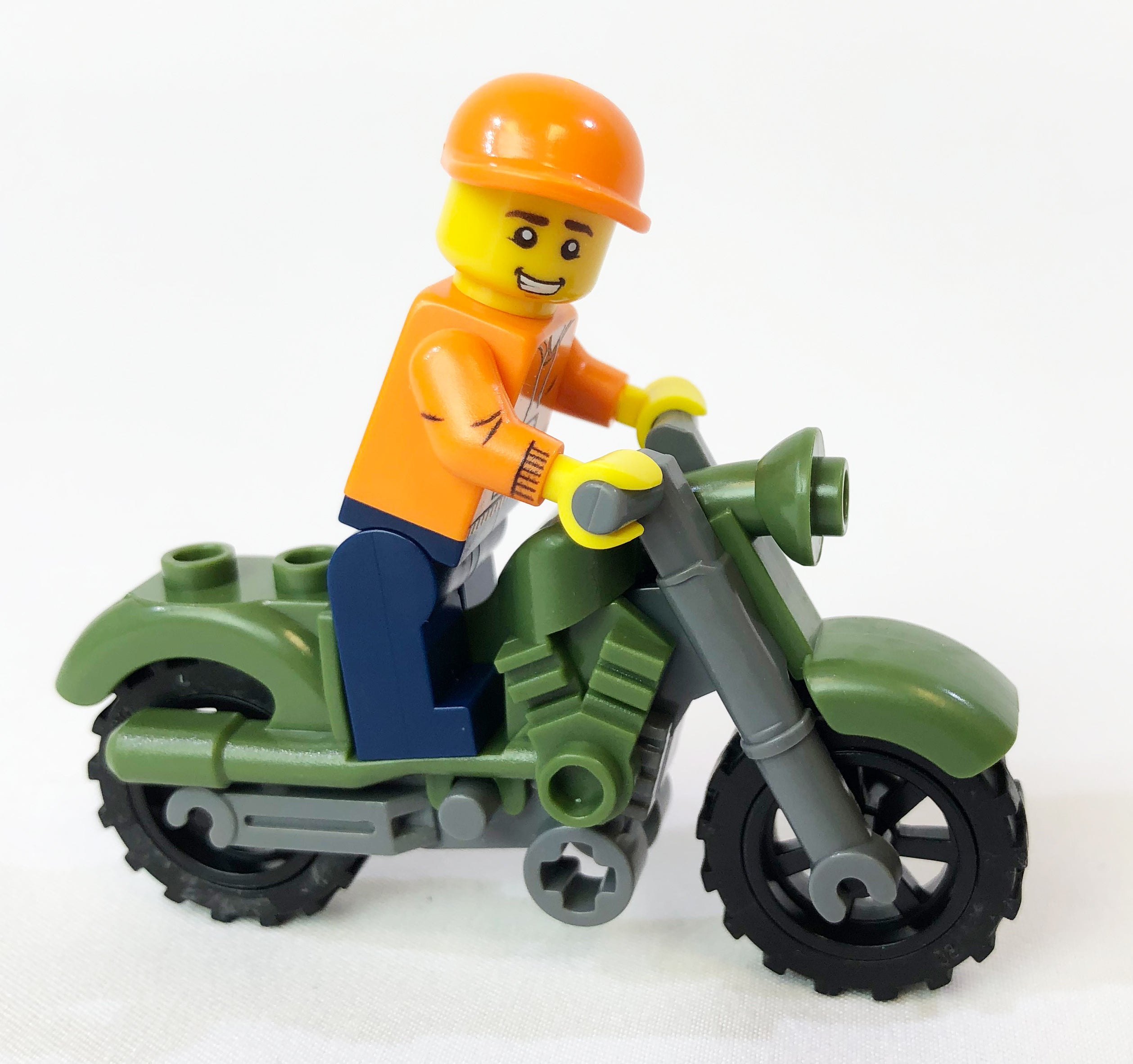 Motorcycle Bikes for your Minifigures (5 Different Styles)