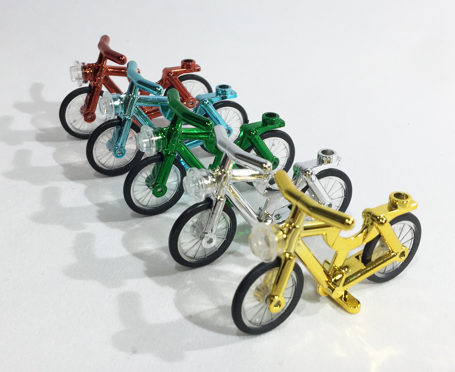 Brick Loot Minifigure Bicycles Chrome Bikes for LEGO® and other major brick brands. Available in red, blue / azure, green, silver, yellow / gold.